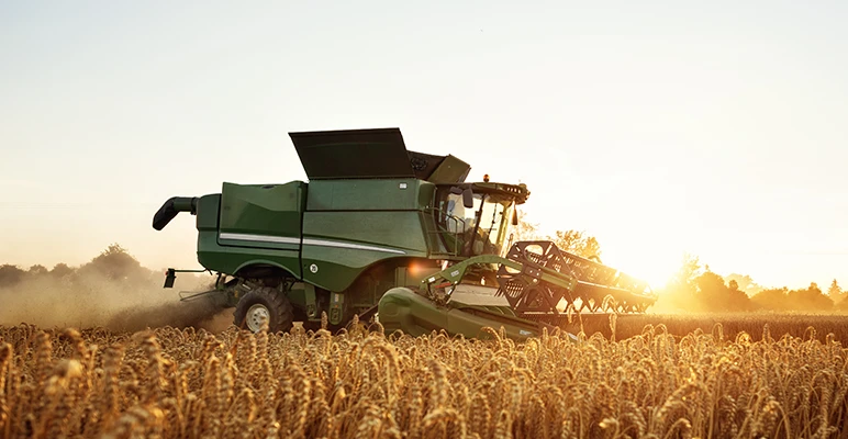 Adding supplements that slow down the production of methane 