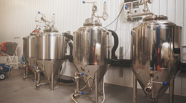 growing muscle cells in a liquid medium