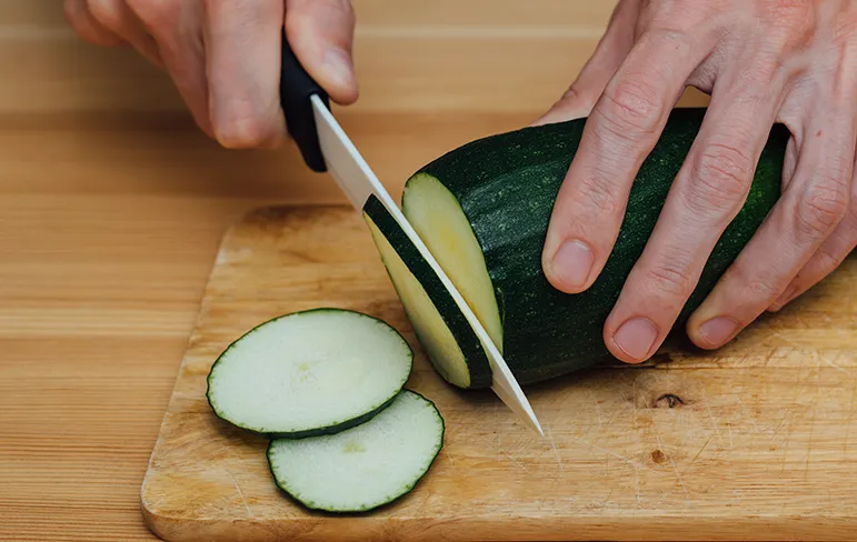 Cutting vegetables